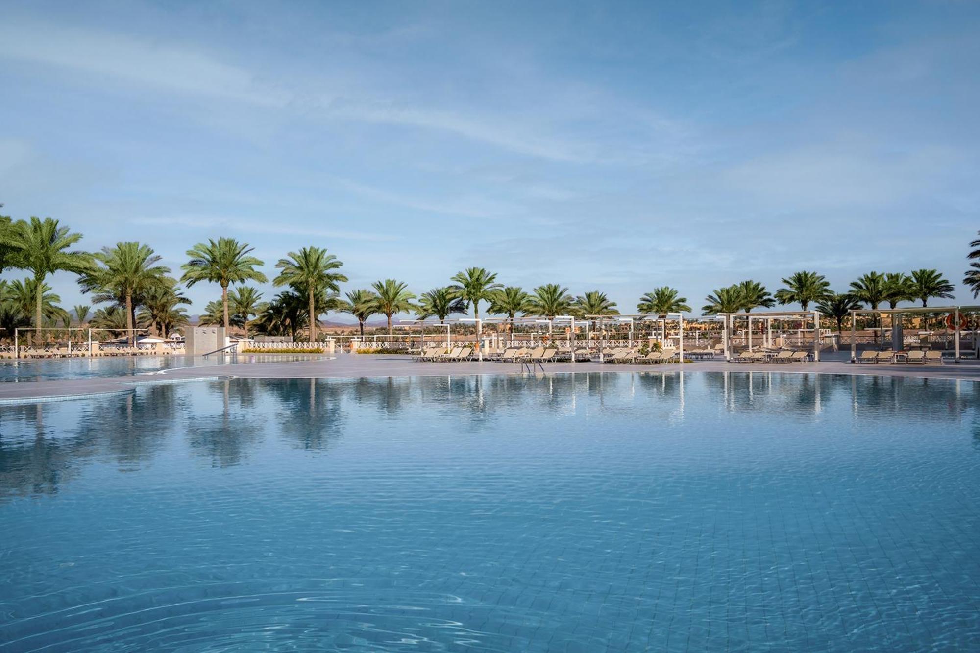 Jaz Lamaya Resort Coraya Bay Exterior photo